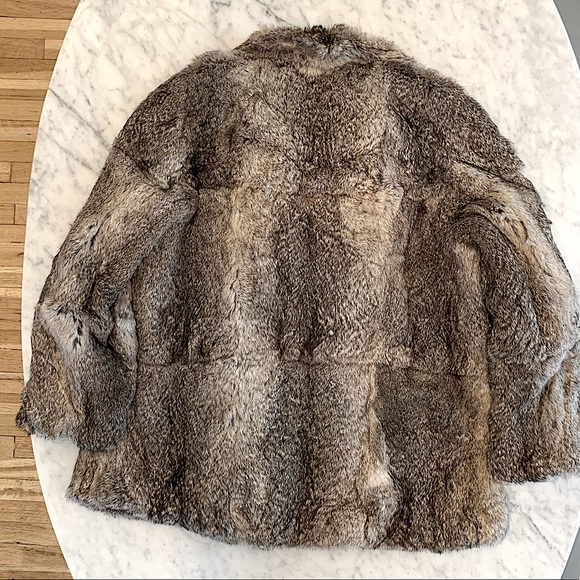 Fur coat | Rabbit in beautiful greys, whites and black. Size 44 - Picture 5 of 9